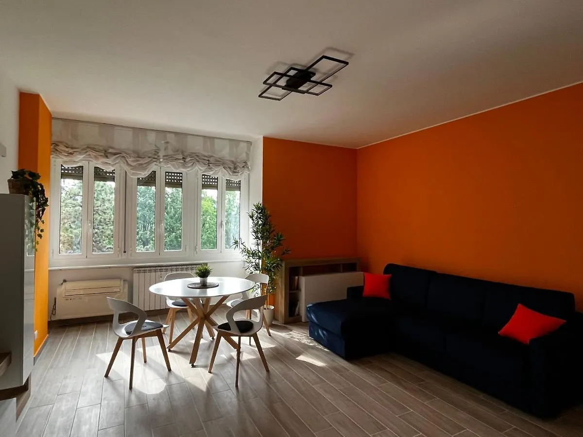 The Bright Place: Wide And Modern Condo Apartment In Mailand