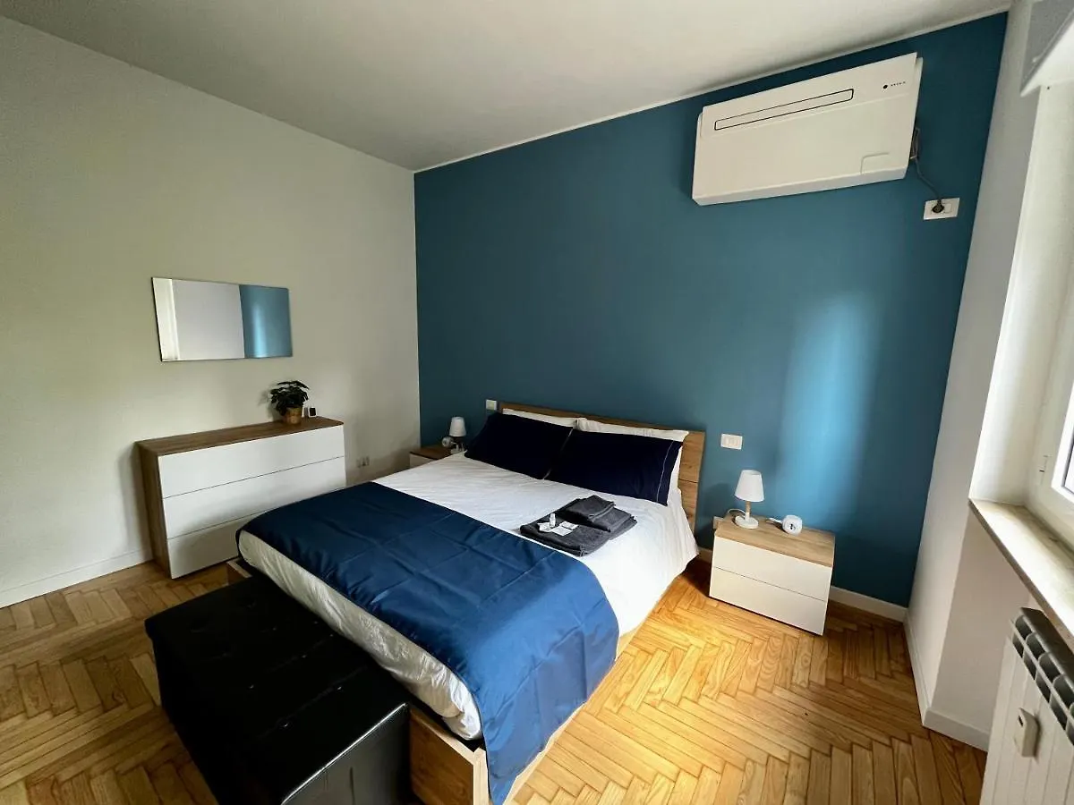 The Bright Place: Wide And Modern Condo Apartment In Milan 0*,